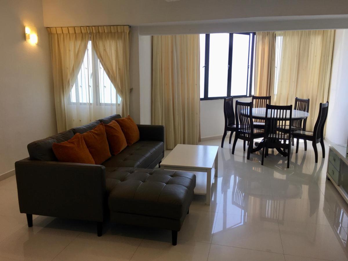 The Ferringhi Seaview Apartment Batu Feringgi Exterior foto